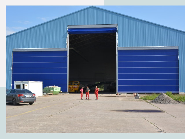 Ангарные ворота в Приморско-Ахтарск от СтальСтрой-Прр по цене 608 руб.